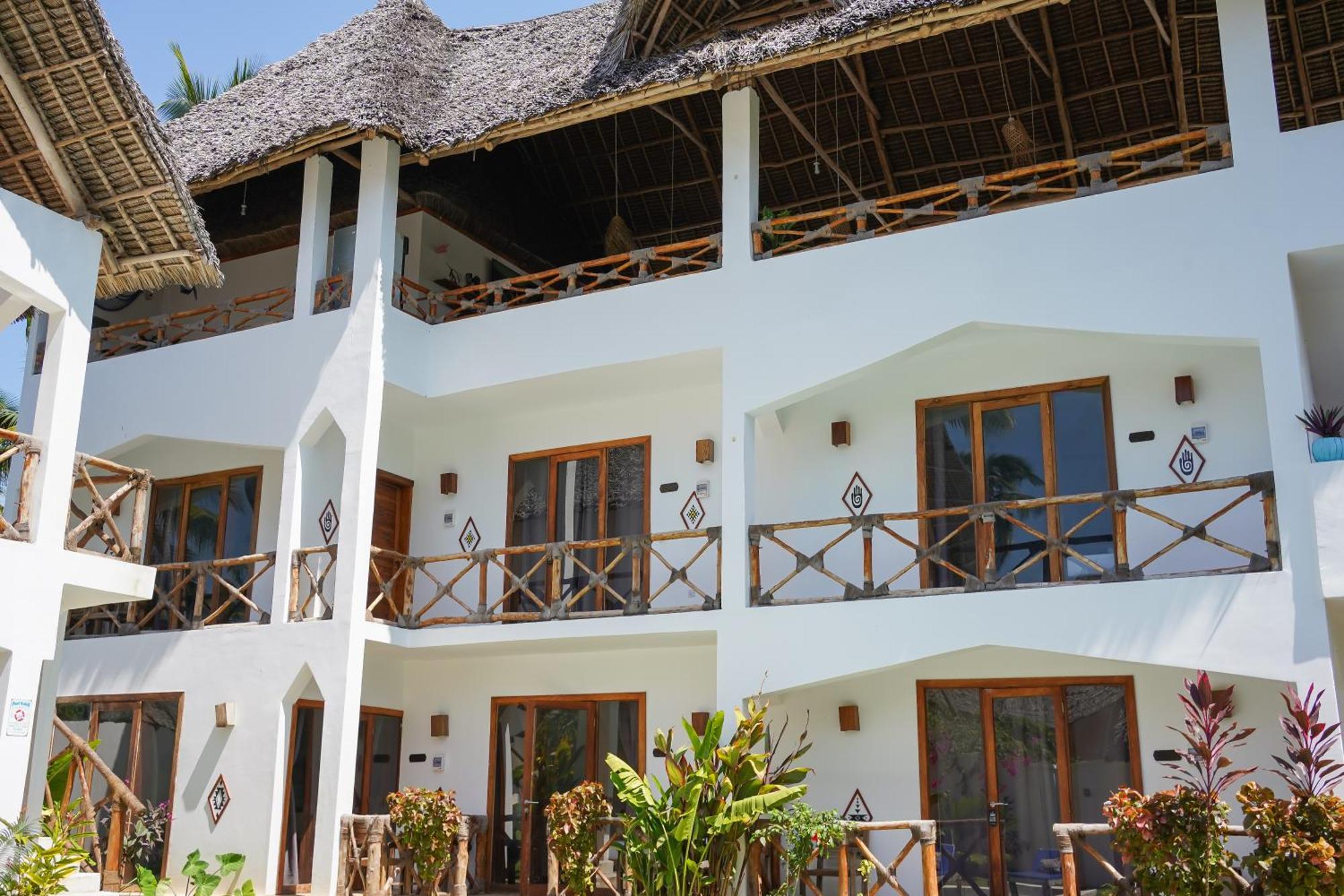 Mambo Cabana Pwani Mchangani Exterior foto